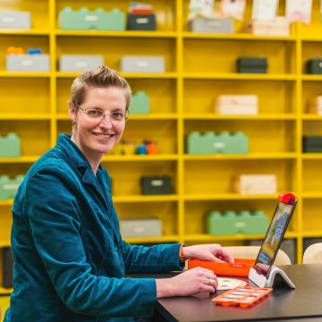 Iris_bibliotheekbarneveld_@lldfotografie_www.lld-fotografie.nl_4